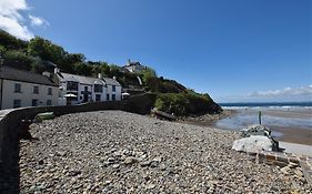 Beach Cottage